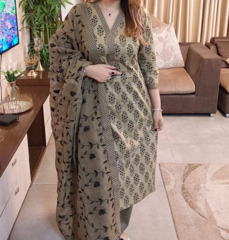 Block Print Three Piece SKU: 11617