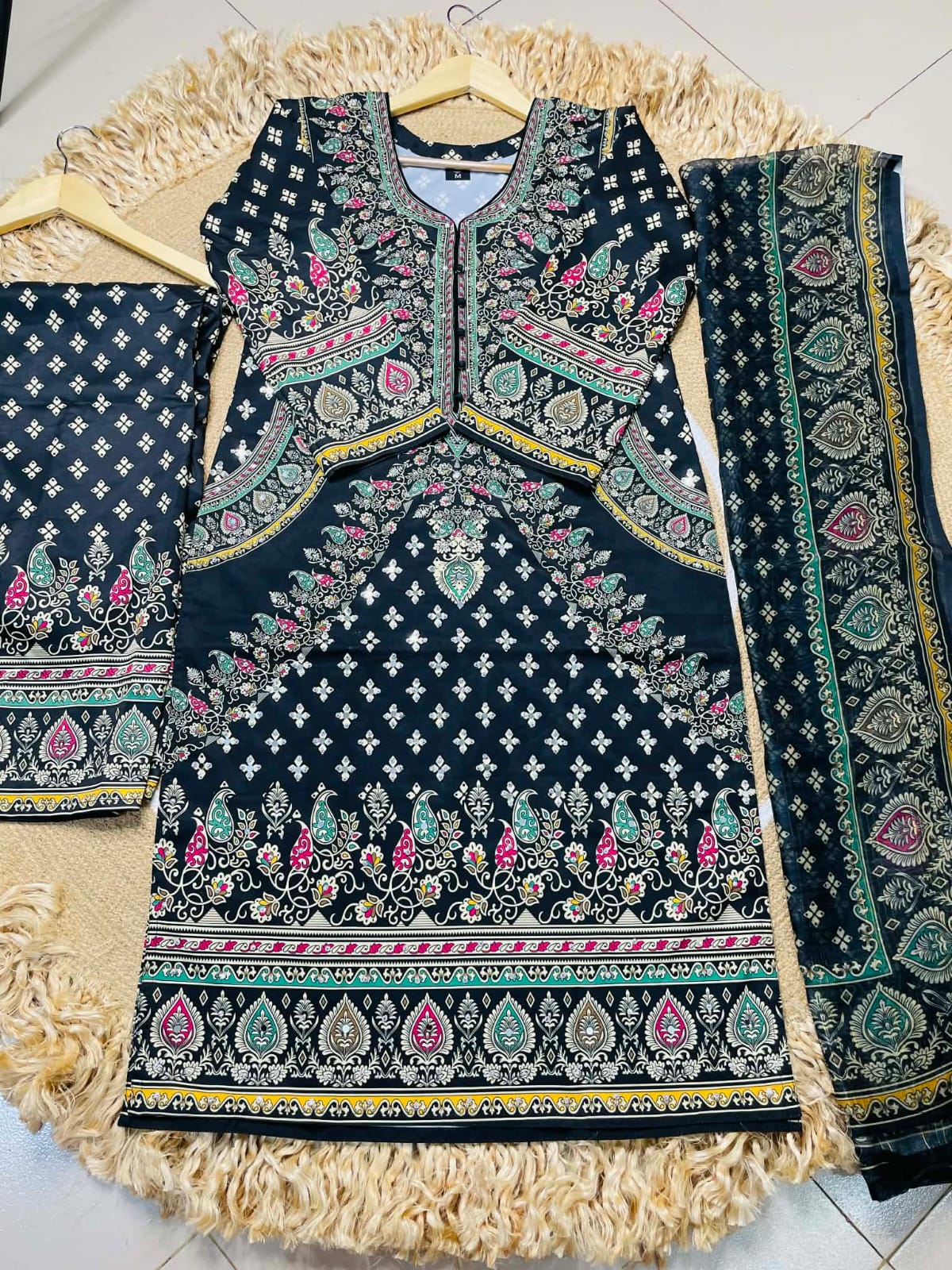 Digital Print Three Piece 27938